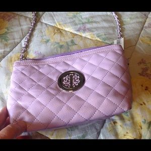 💥Flash Sale💥👜Cute lavender cross body bag NWT 👜